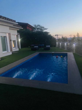 Villa privada con piscina